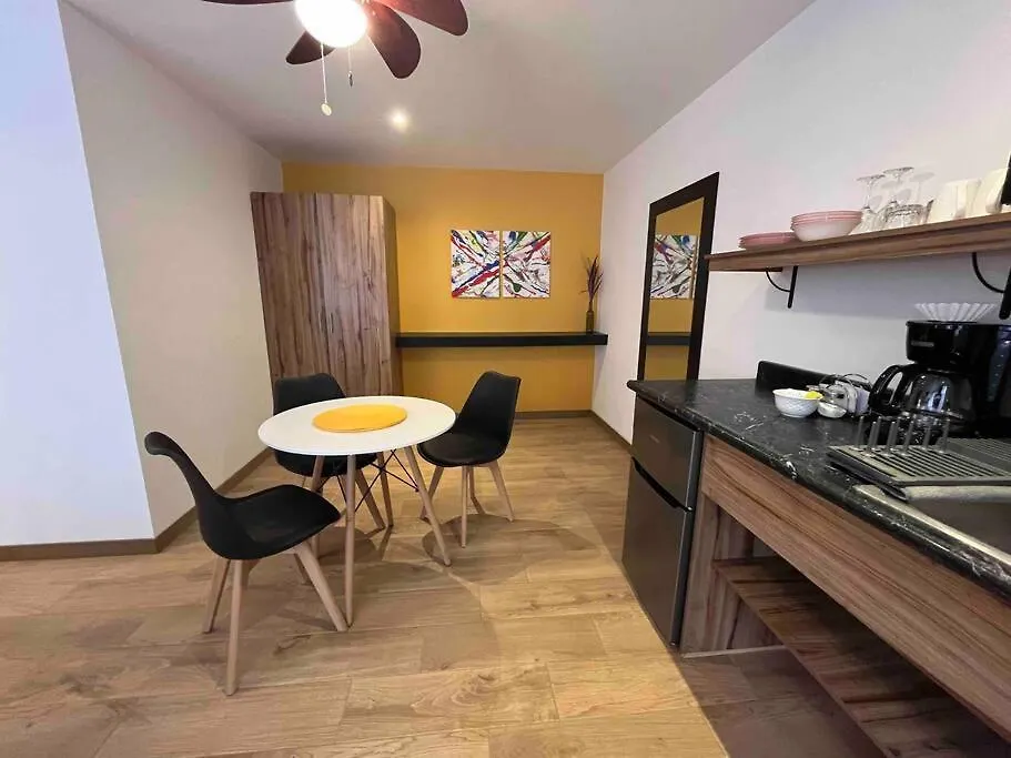 Apartment Dk3-Complete Studio In Zona Viva Guatemala-Stadt